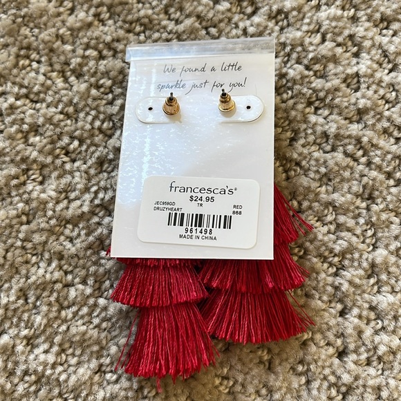 *SOLD* Francesca’s heart tassel earrings ❤️ - Picture 2 of 3